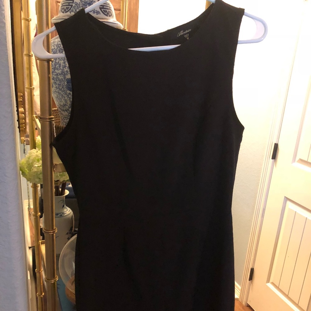 Cute Anthro Black Scalloped Shorts Romper SM